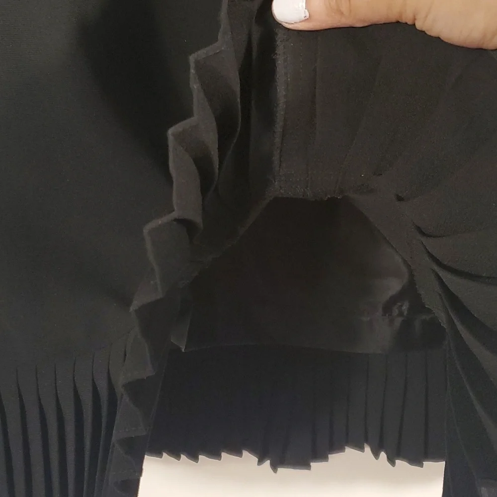 Collection Suite black skirt